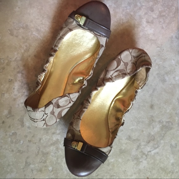 Coach New York Classic Signature Ballet Slippers - Picture 3 of 11